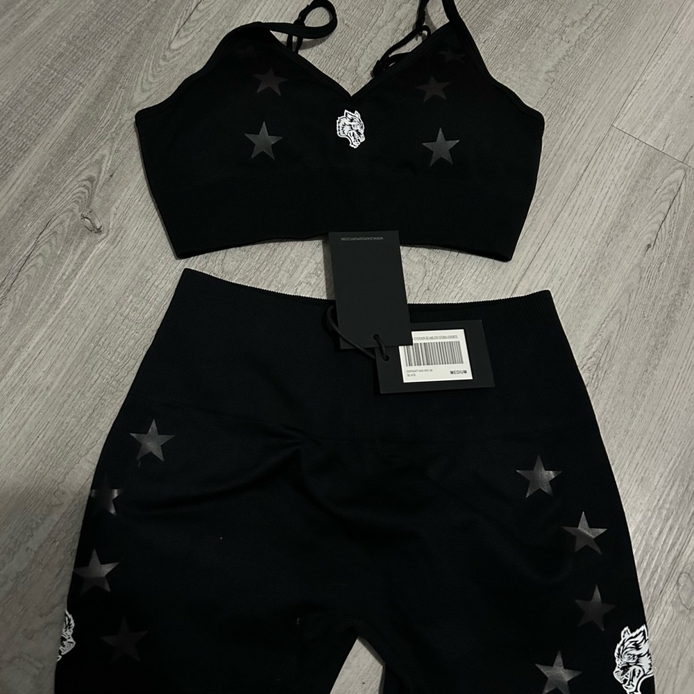 Black Star Patterned Activewear Set